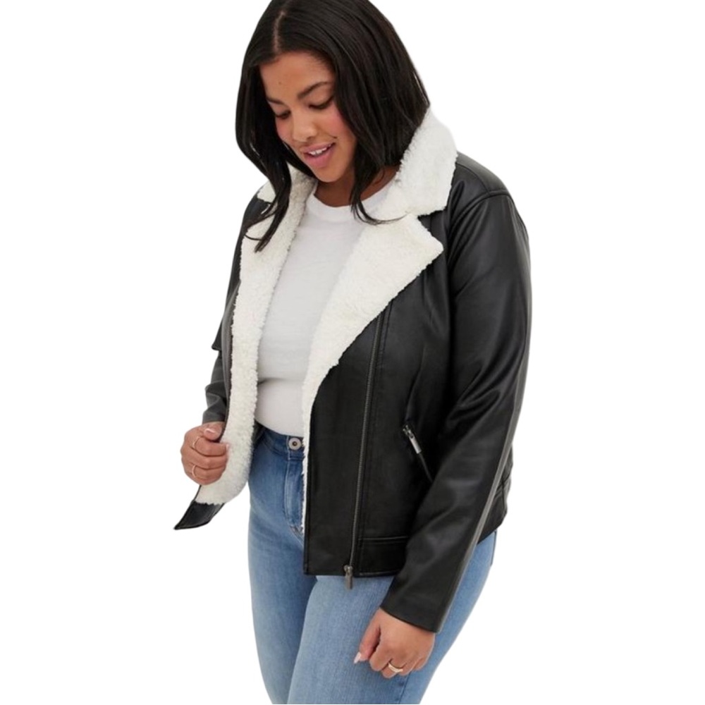 Torrid Sherpa‎ Lined Black Faux Leather Moto Jacket Torrid Size 3 (3X 22/24) EUC